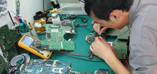 鄭州電腦維修培訓學校如何選？這份放心指南助您一臂之力